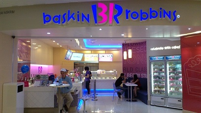 Barry at Baskin-Robbins Icecream Parlour in KL